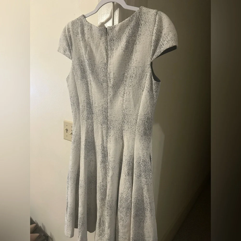 Julia Jordan - Picture 2 of 2